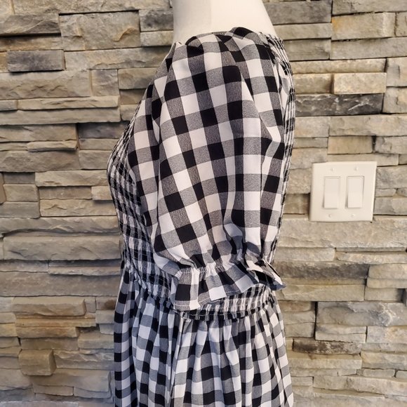 Black Gingham Dress - Picture 7 of 10
